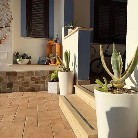 Vista Mare Airport-beach&fly Apartamento *